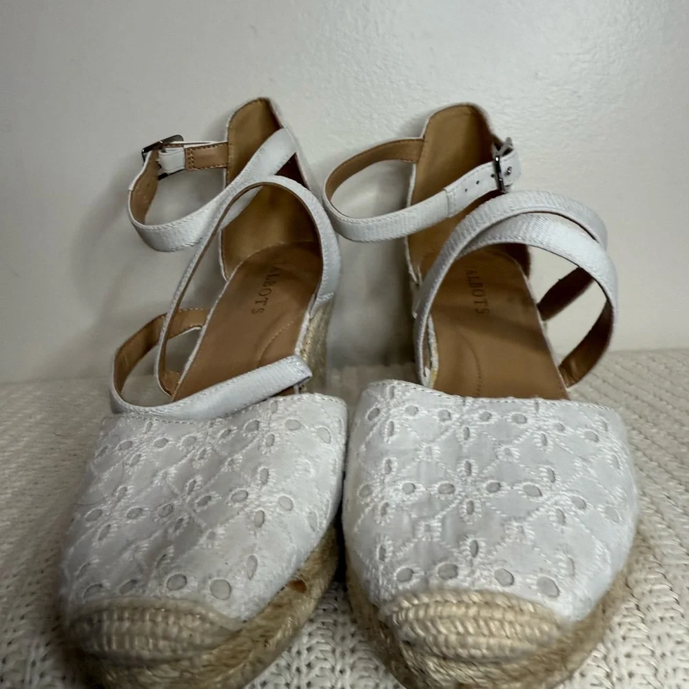 Talbots White Espadrille Wedge Sandals with Ankle Strap in size 9